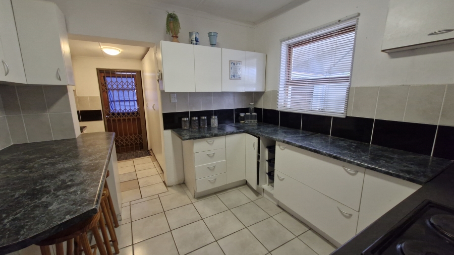 4 Bedroom Property for Sale in Stanford Western Cape